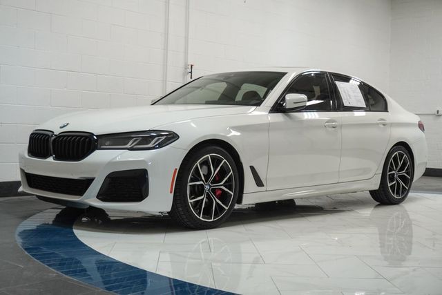2023 BMW 5 Series 530i xDrive - 23040193 - 3