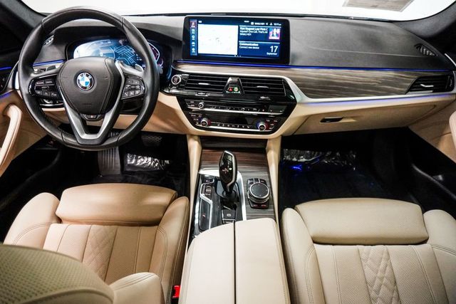 2023 BMW 5 Series 530i xDrive - 23081046 - 10