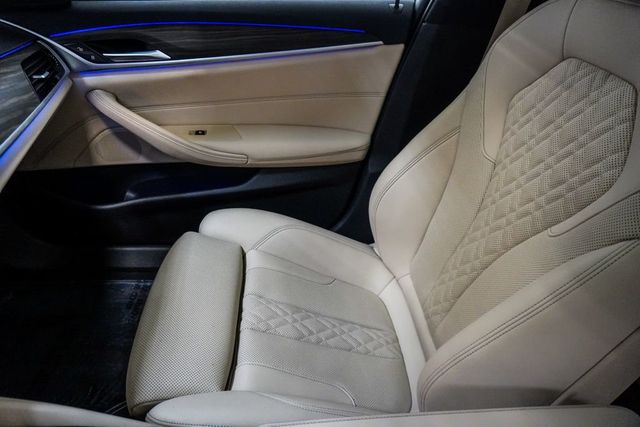 2023 BMW 5 Series 530i xDrive - 23081046 - 27