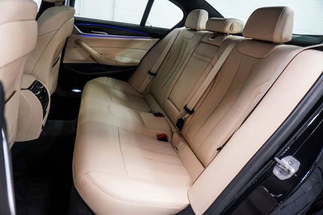 2023 BMW 5 Series 530i xDrive - 23081046 - 8