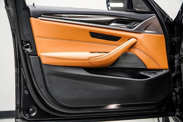 2023 BMW 5 Series 530i xDrive - 22966185 - 30