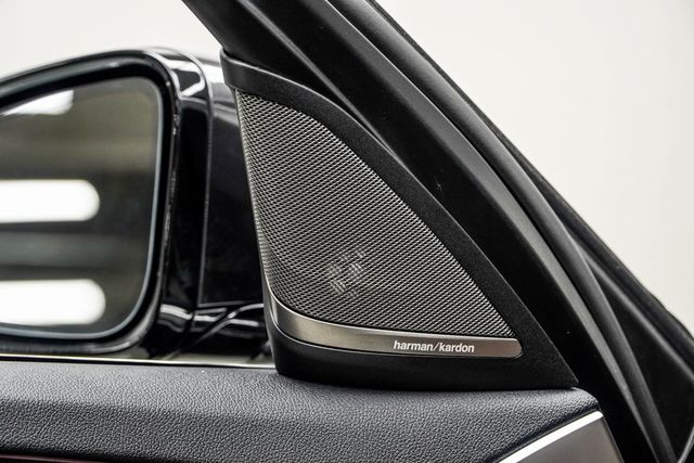 2023 BMW 5 Series 530i xDrive - 22966185 - 31