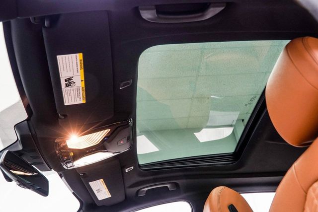 2023 BMW 5 Series 530i xDrive - 22966185 - 37