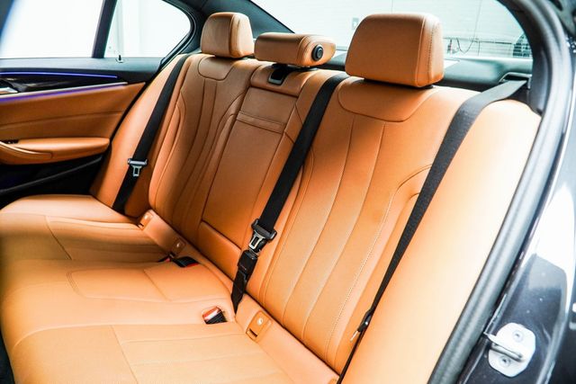 2023 BMW 5 Series 530i xDrive - 22966185 - 39