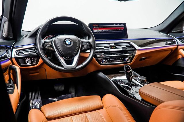 2023 BMW 5 Series 530i xDrive - 22966185 - 4