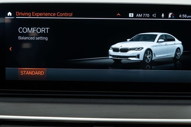 2023 BMW 5 Series 530i xDrive - 22976215 - 21