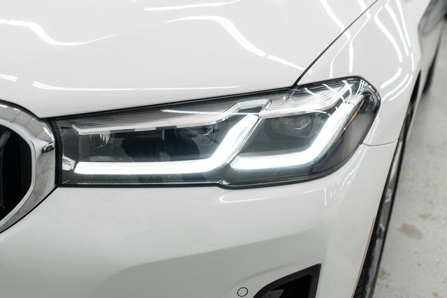 2023 BMW 5 Series 530i xDrive - 22976215 - 43