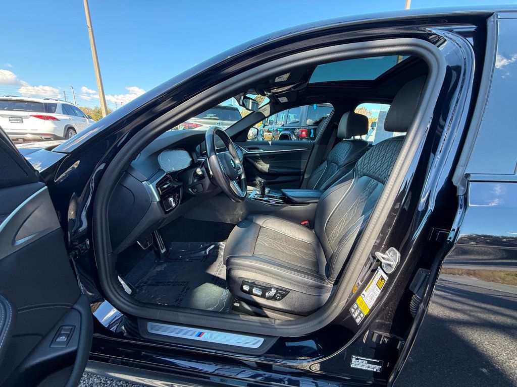 2023 BMW 5 Series 530i xDrive - 22984756 - 9