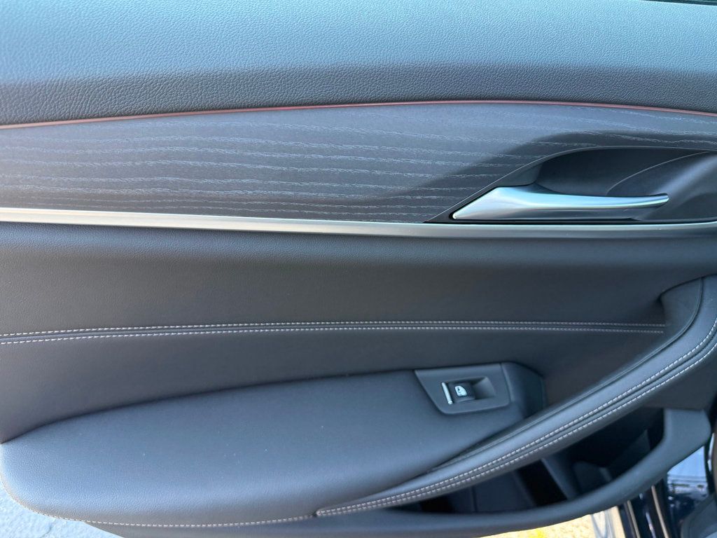 2023 BMW 5 Series 530i xDrive - 22984756 - 26