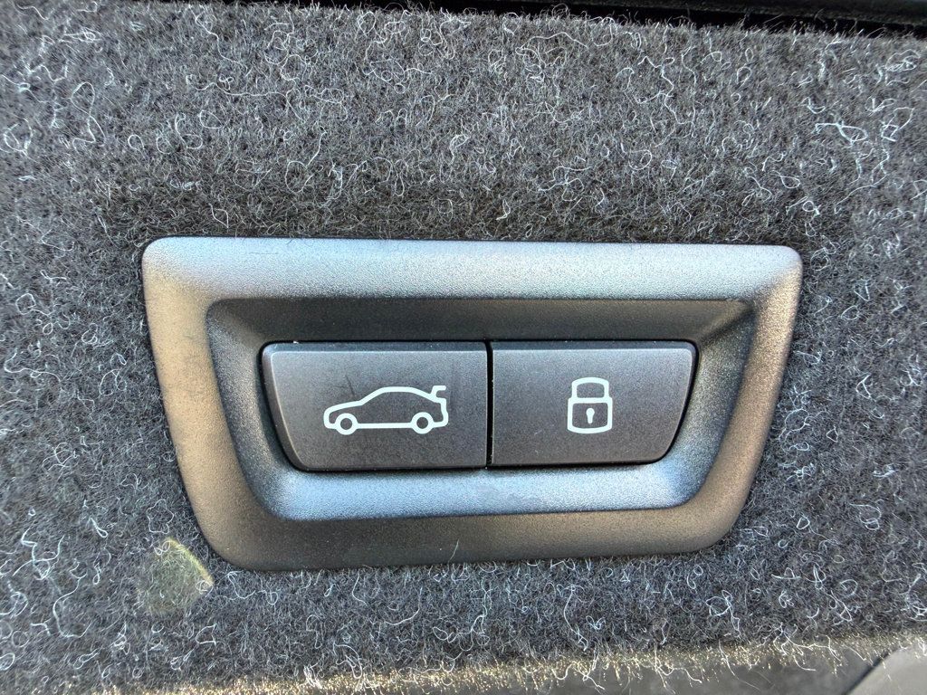 2023 BMW 5 Series 530i xDrive - 22984756 - 29