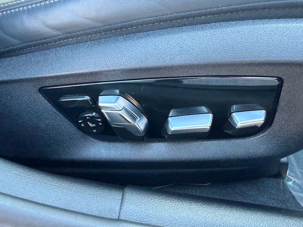 2023 BMW 5 Series 530i xDrive - 22984756 - 34