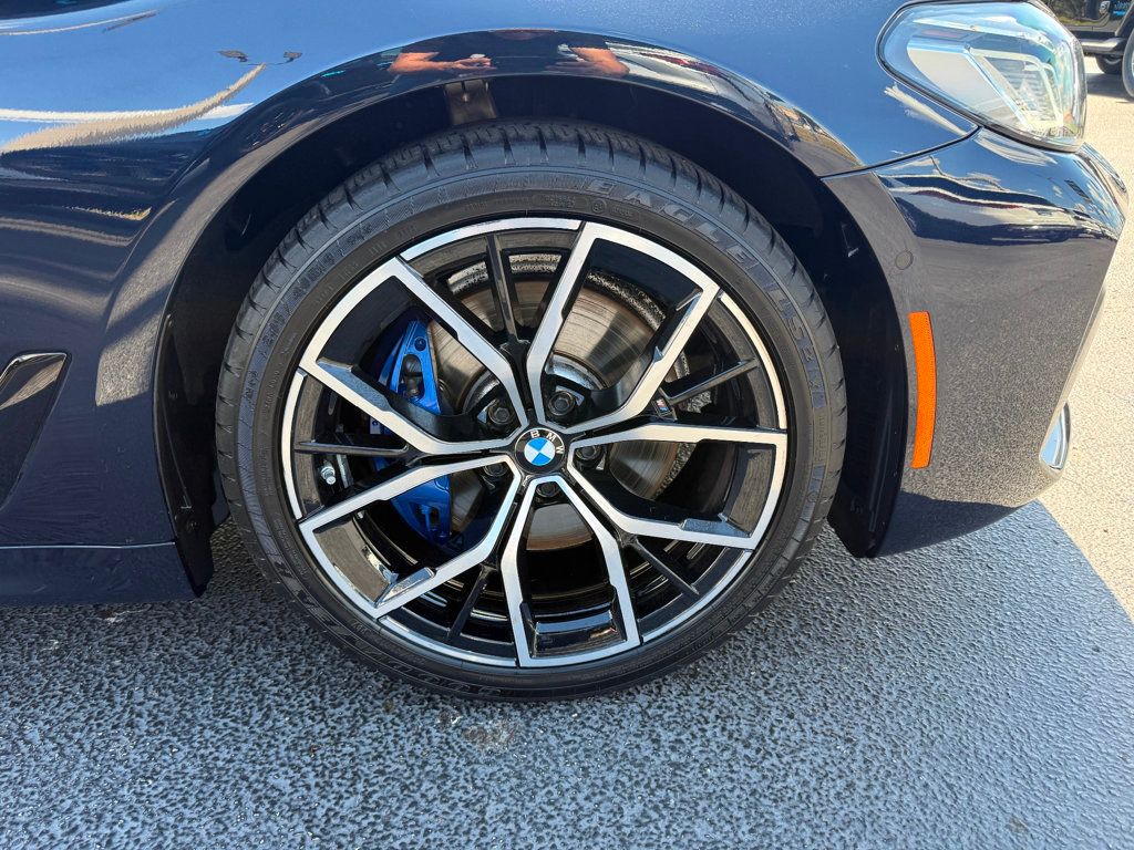 2023 BMW 5 Series 530i xDrive - 22984756 - 37