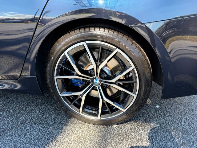 2023 BMW 5 Series 530i xDrive - 22984756 - 39