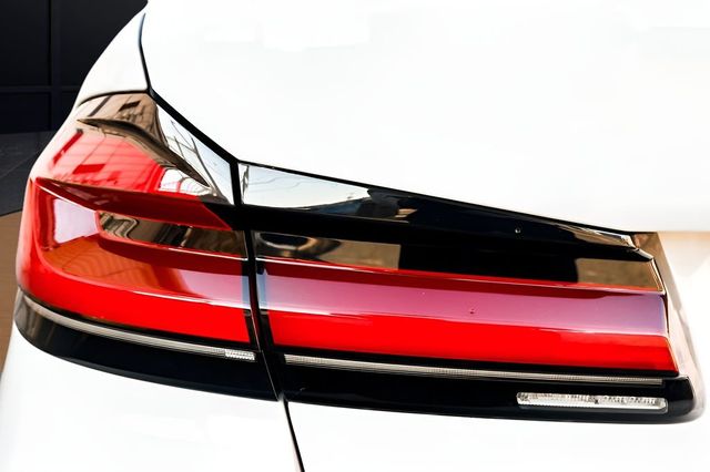 2023 BMW 5 Series 540i - 23005743 - 25