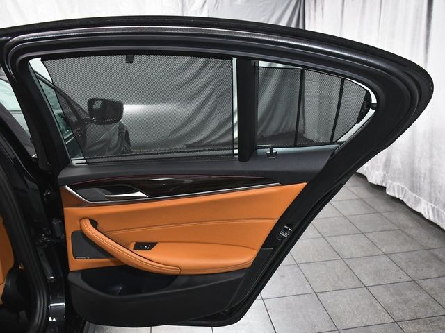 2023 BMW 5 Series 540i xDrive - 22925697 - 16