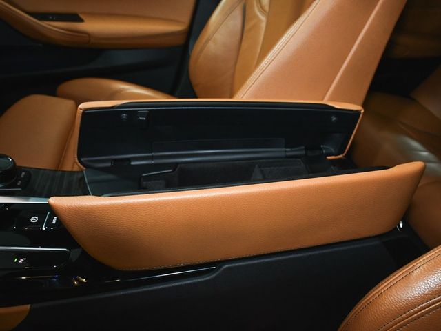 2023 BMW 5 Series 540i xDrive - 22925697 - 62