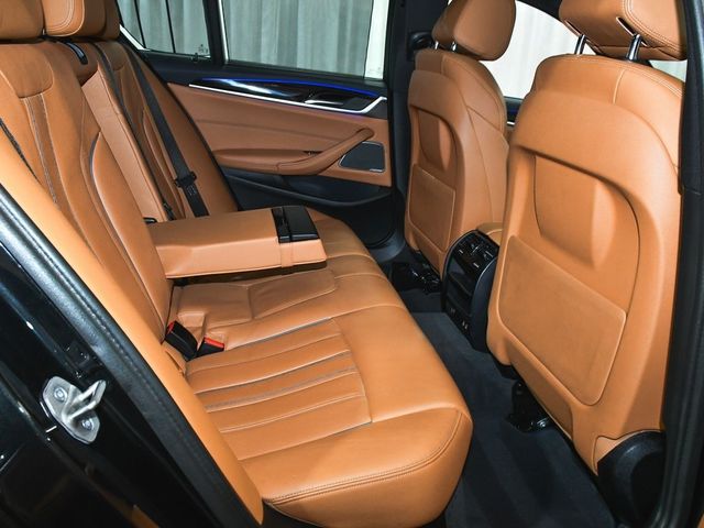 2023 BMW 5 Series 540i xDrive - 22925697 - 71