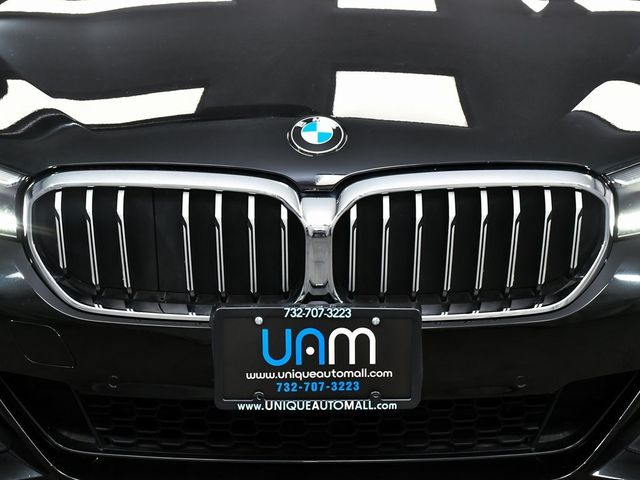2023 BMW 5 Series 540i xDrive - 22925697 - 87