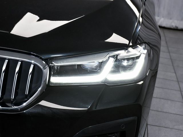 2023 BMW 5 Series 540i xDrive - 22925697 - 88