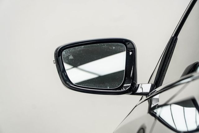 2023 BMW 5 Series 540i xDrive - 22975472 - 13