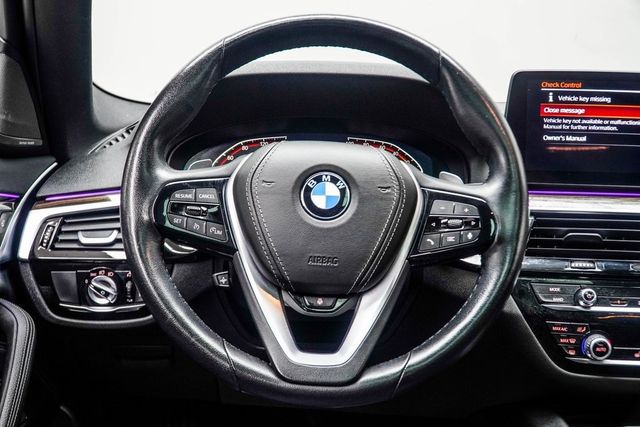 2023 BMW 5 Series 540i xDrive - 22975472 - 14