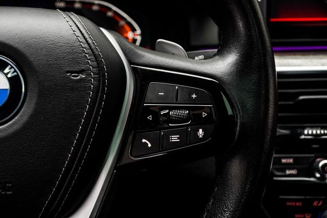 2023 BMW 5 Series 540i xDrive - 22975472 - 27