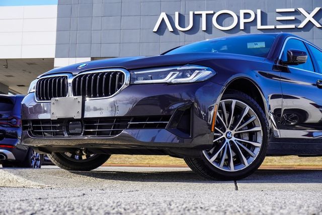 2023 BMW 5 Series 540i xDrive - 22979356 - 1