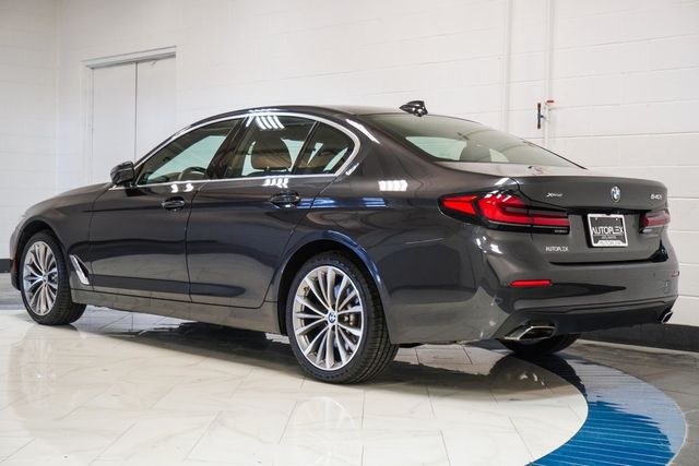 2023 BMW 5 Series 540i xDrive - 22979356 - 35