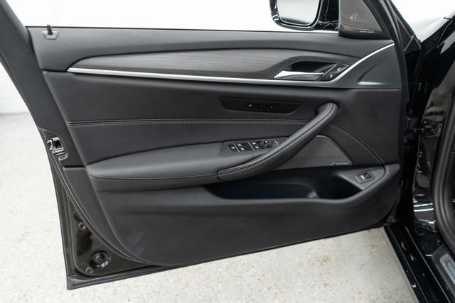 2023 BMW 5 Series 540i xDrive - 22994283 - 12