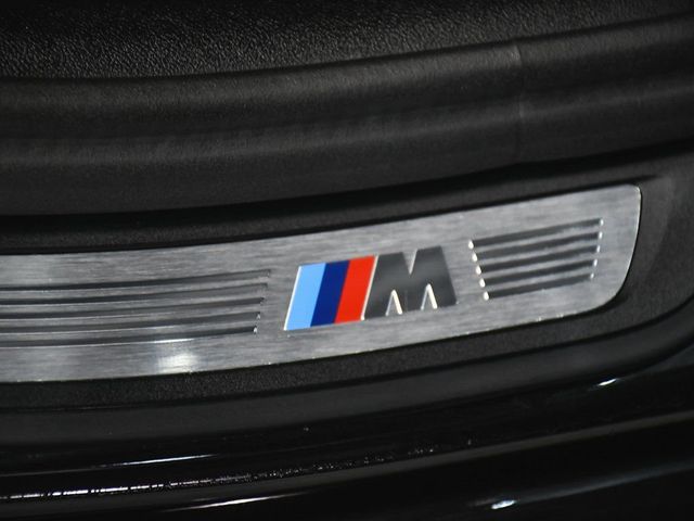 2023 BMW 5 Series M550i xDrive - 22986416 - 13