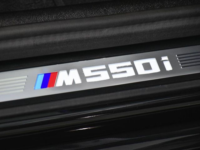2023 BMW 5 Series M550i xDrive - 22986416 - 16