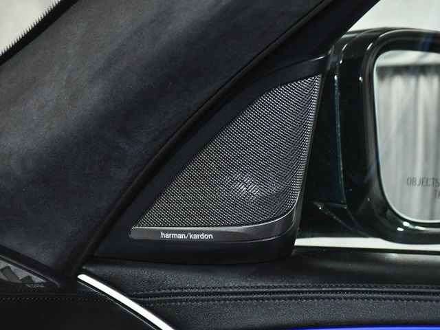 2023 BMW 5 Series M550i xDrive - 22986416 - 39