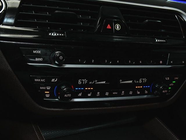 2023 BMW 5 Series M550i xDrive - 22986416 - 41