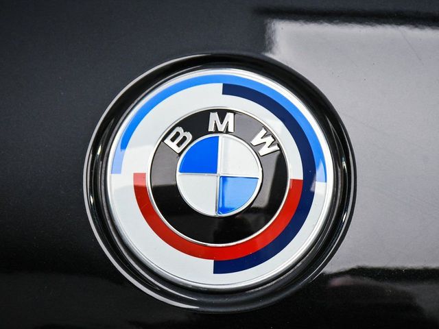 2023 BMW 5 Series M550i xDrive - 22986416 - 94