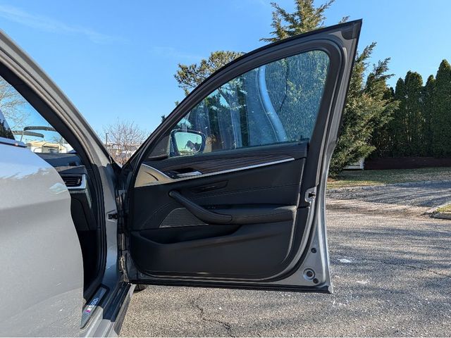 2023 BMW 5 Series M550i xDrive - 22993934 - 12