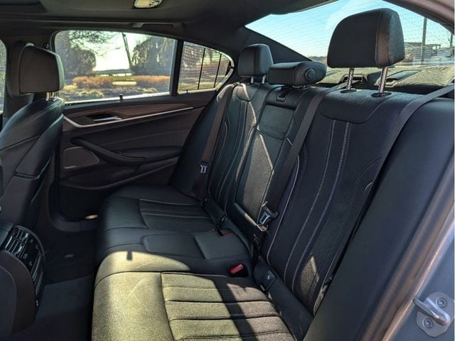 2023 BMW 5 Series M550i xDrive - 22993934 - 13