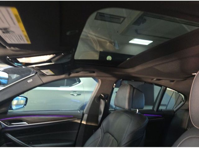 2023 BMW 5 Series M550i xDrive - 22993934 - 7