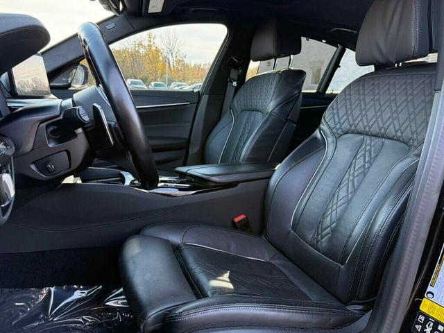 2023 BMW 5 Series M550i xDrive - 23099648 - 13