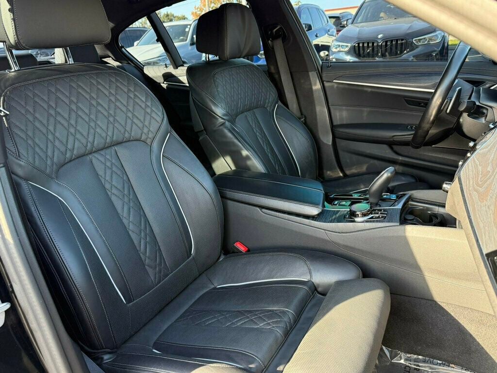 2023 BMW 5 Series M550i xDrive - 23099648 - 14
