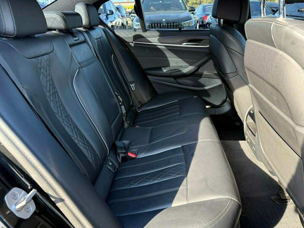 2023 BMW 5 Series M550i xDrive - 23099648 - 17