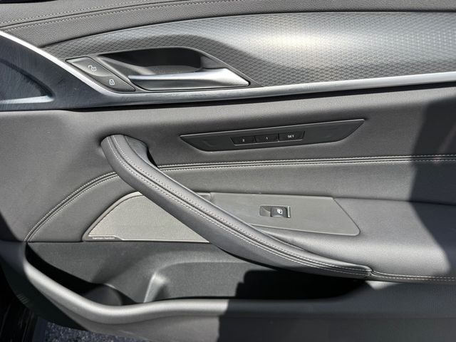 2023 BMW 5 Series **M550I XDRIVE**DRVNG ASSIST PRO*PARK ASSIST PKG*HUD** - 23062412 - 33