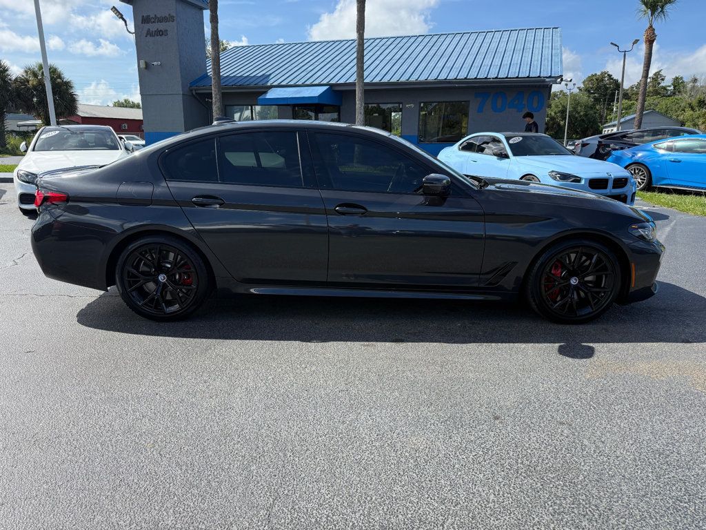 2023 BMW 5 Series **M550I XDRIVE**DRVNG ASSIST PRO*PARK ASSIST PKG*HUD** - 23062412 - 3