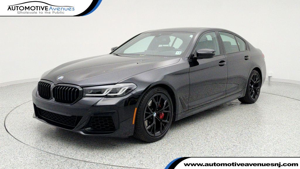 2023 BMW 5 Series M550i xDrive with Head-Up Display and Shadowline Package - 22957043 | Video 1