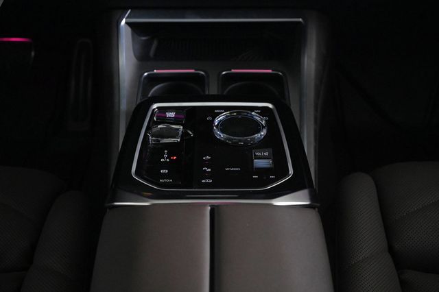 2023 BMW 7 Series 740i - 22968331 - 13