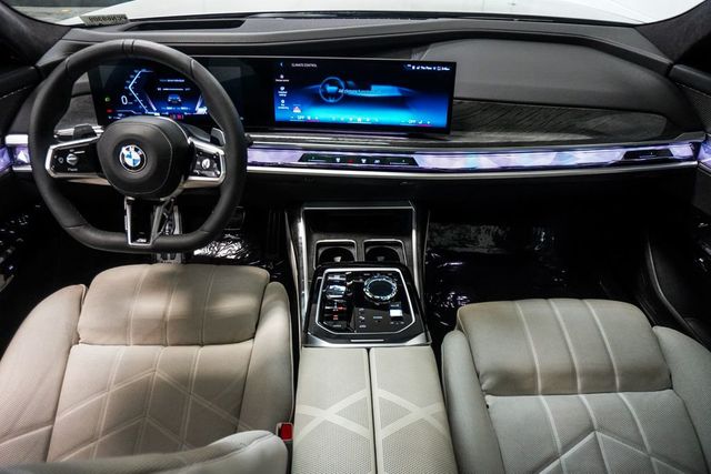 2023 BMW 7 Series 740i - 23064573 - 10