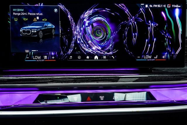 2023 BMW 7 Series 740i - 22863356 - 22