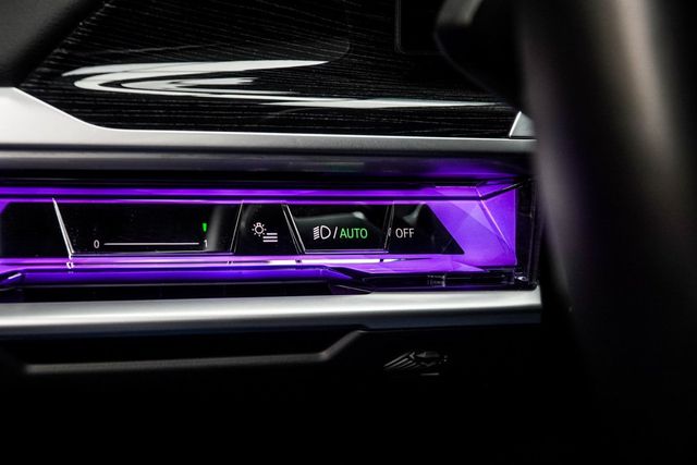 2023 BMW 7 Series 740i - 22863356 - 31