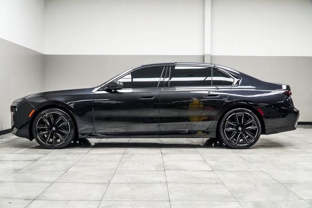 2023 BMW 7 Series 740i - 22863356 - 8