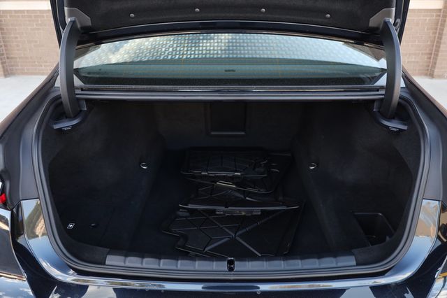 2023 BMW 7 Series 740i - 23002215 - 9