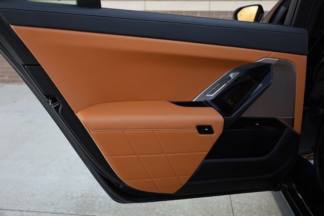 2023 BMW 7 Series 740i - 23002215 - 17